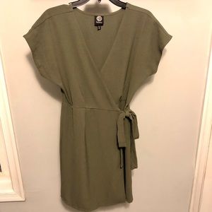 Bobeau Hunter Green Wrap Dress